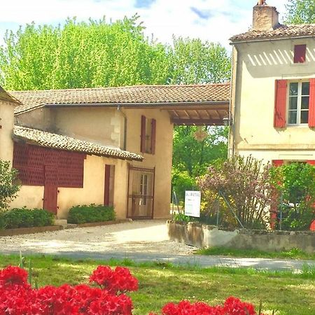 La Carreterie - Maison De Famille{S} Pineuilh Exteriér fotografie