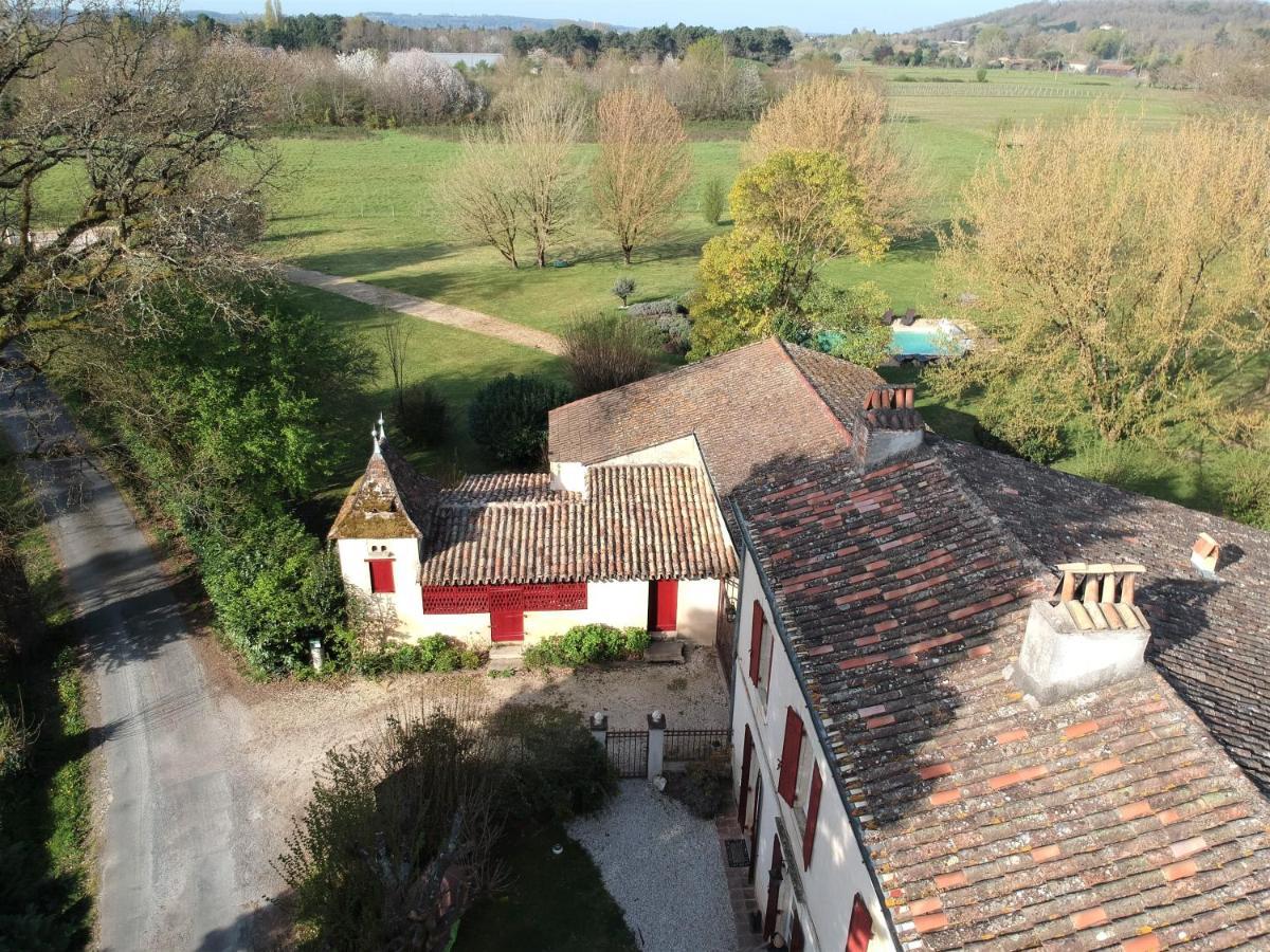 La Carreterie - Maison De Famille{S} Pineuilh Exteriér fotografie