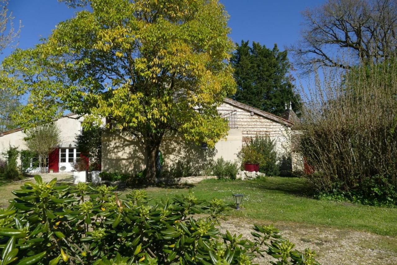 La Carreterie - Maison De Famille{S} Pineuilh Exteriér fotografie