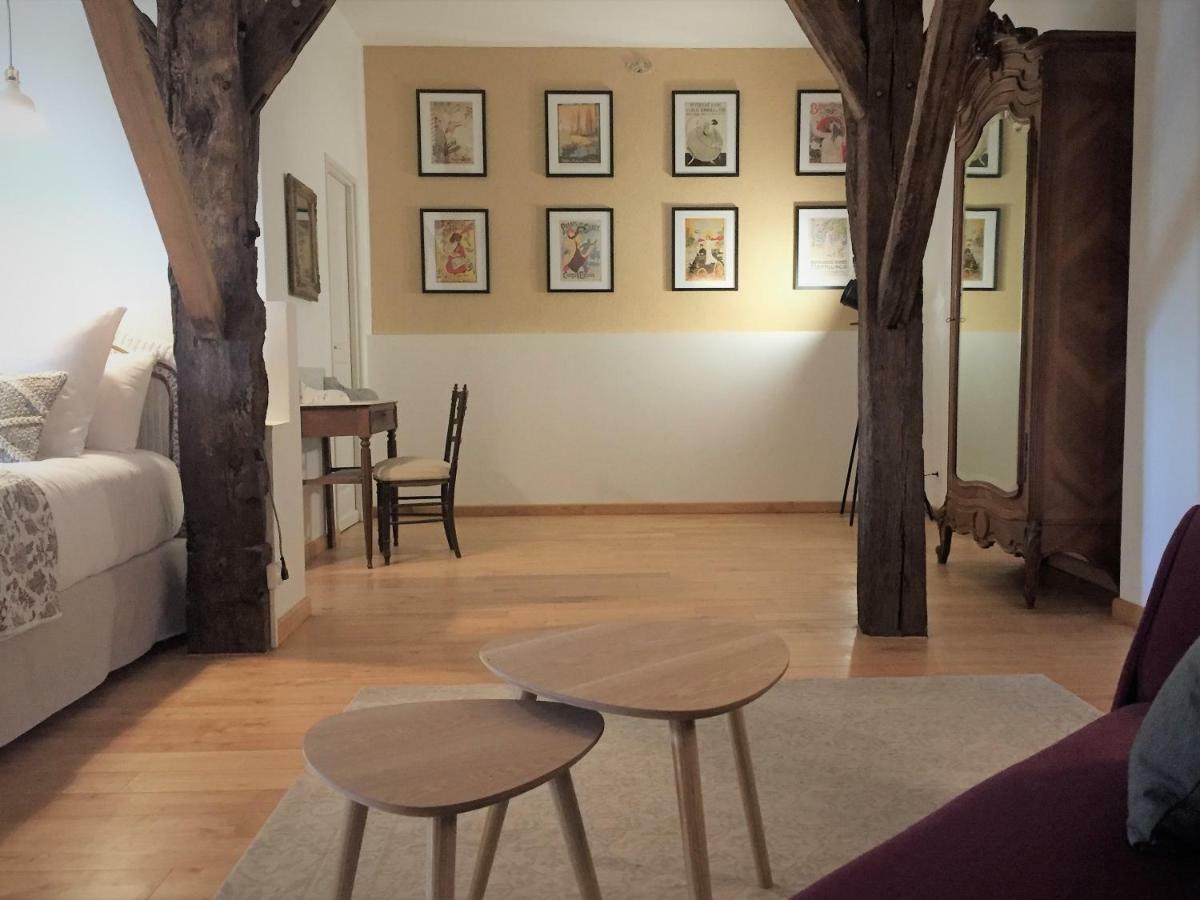 La Carreterie - Maison De Famille{S} Pineuilh Exteriér fotografie