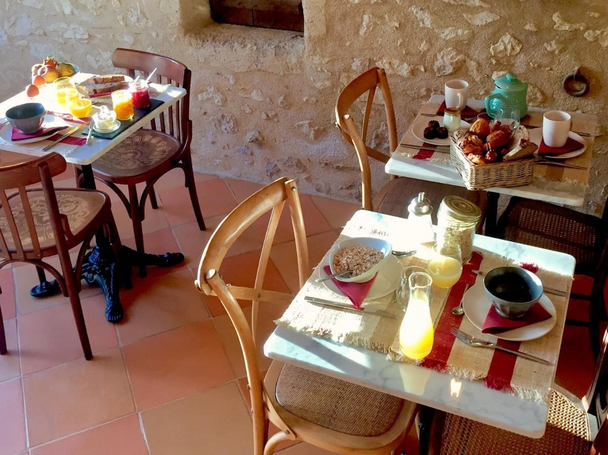 La Carreterie - Maison De Famille{S} Pineuilh Exteriér fotografie