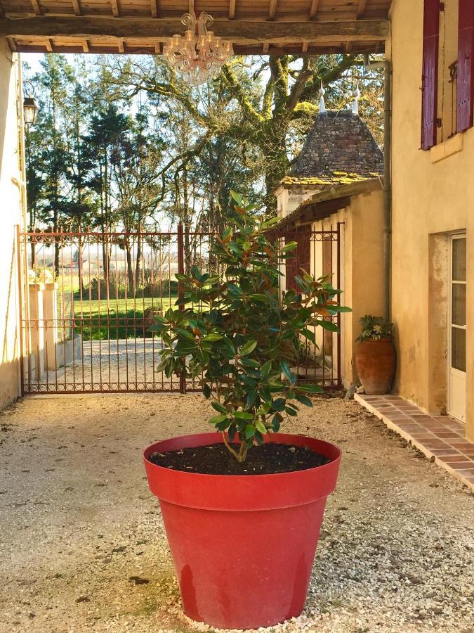 La Carreterie - Maison De Famille{S} Pineuilh Exteriér fotografie